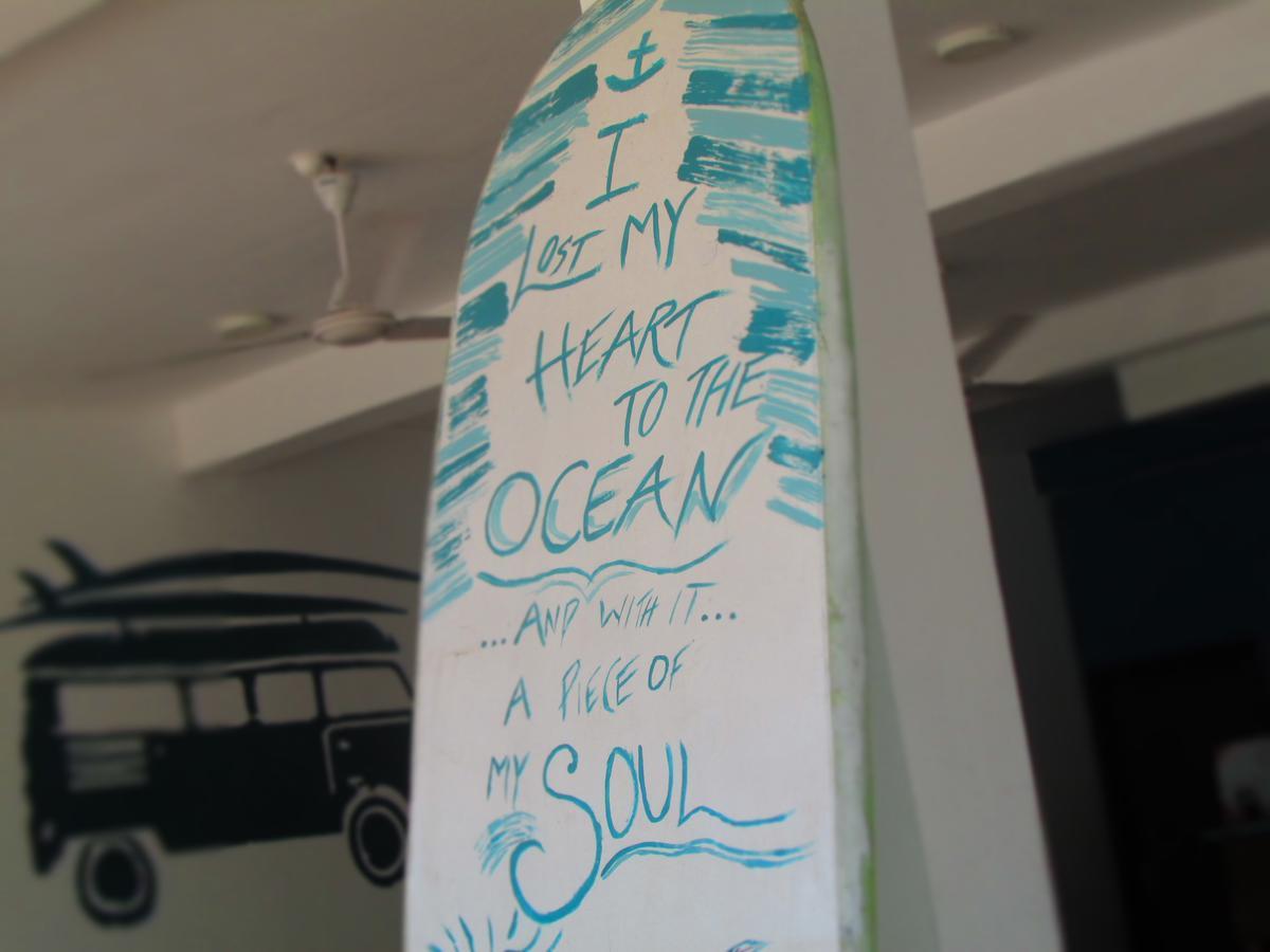 Soul Surfer - Weligama Vandrarhem Exteriör bild